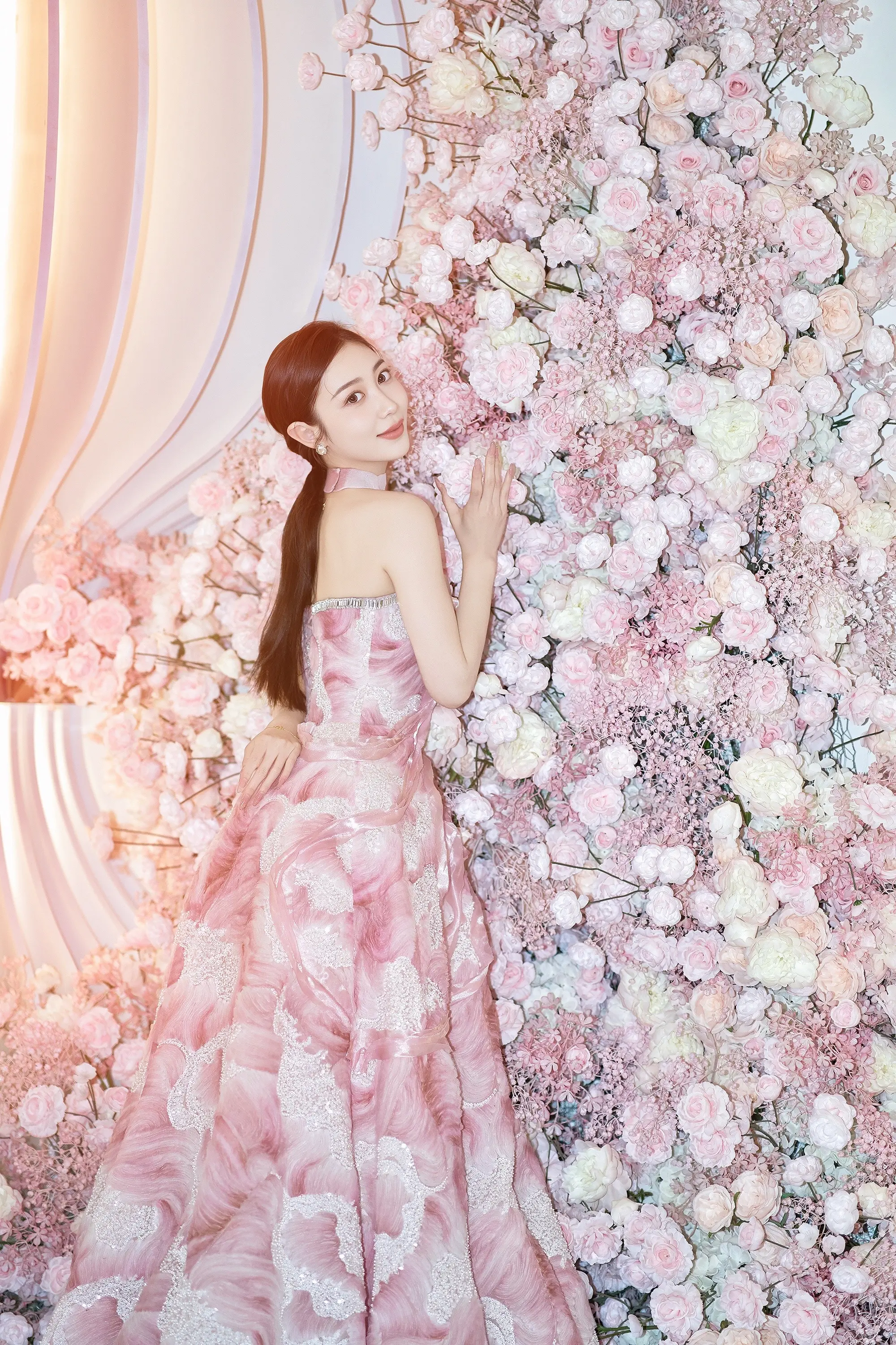 711oEC9DEwsEMnA7yAsIECAbeFADgQBJEfieyABbA~tplv-dy-aweme-imagesq75