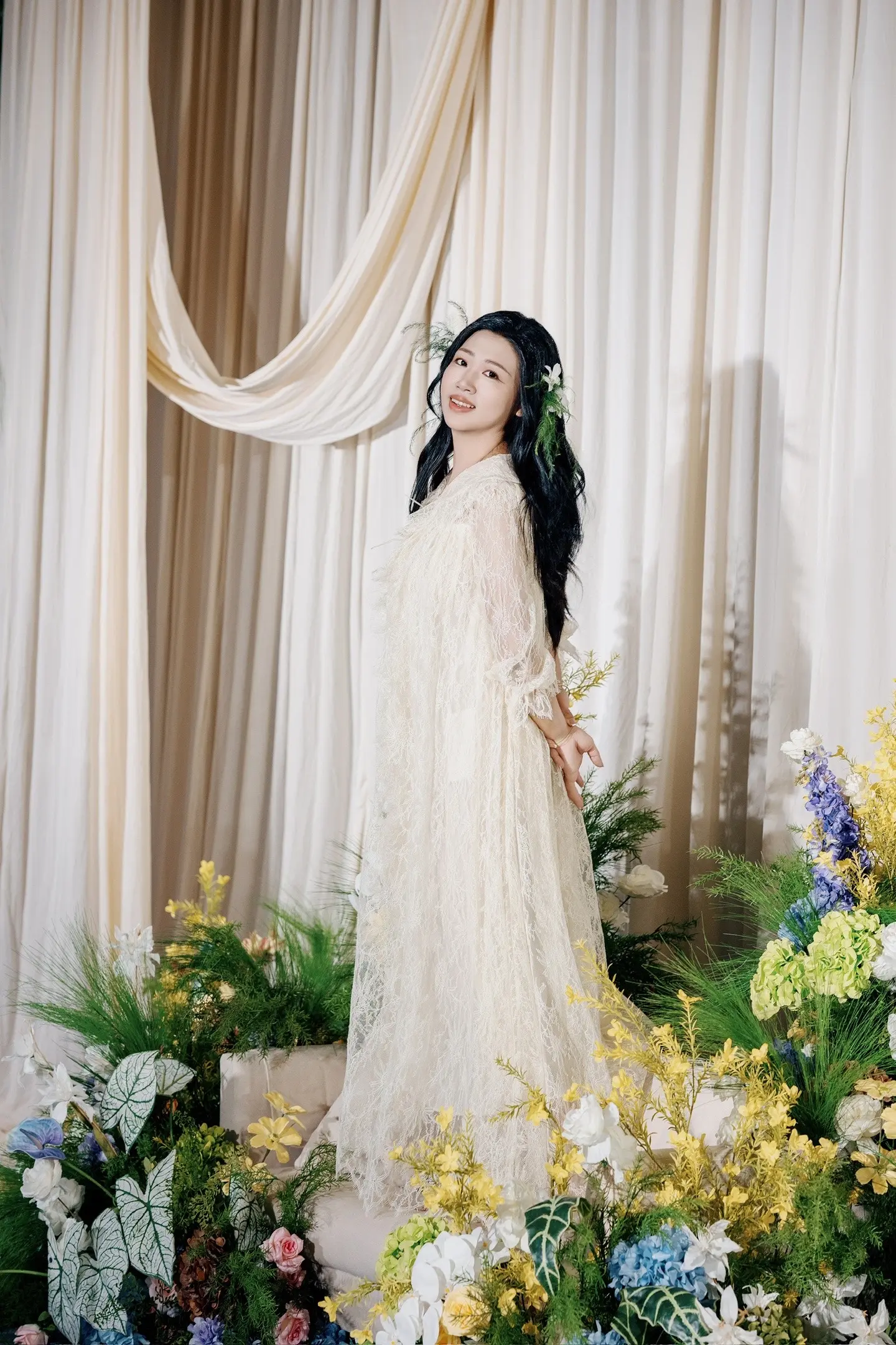 2097oAsVEGodYBAryTAGAei8B7NADB7AmEWeIYf17i~tplv-dy-aweme-imagesq75