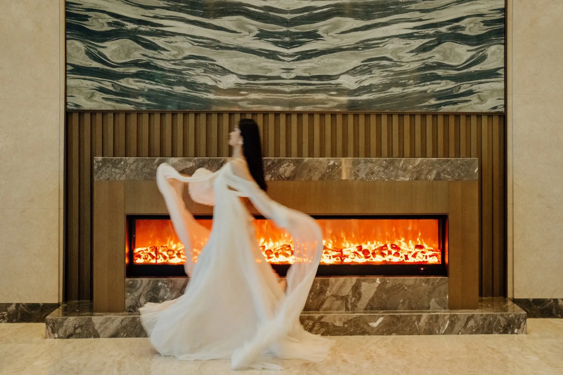 3184oQLKUAoNbAufBrHAImVrC7WEGM3eItfABVwAEG~tplv-dy-aweme-imagesq75