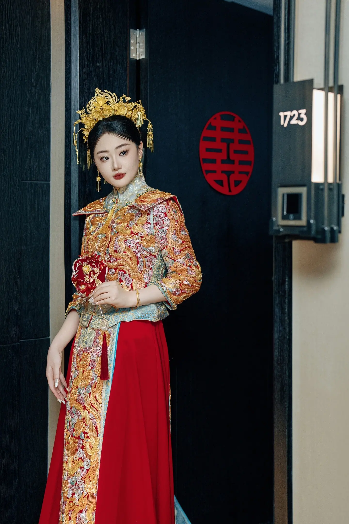 1658oYEIAHzPLLAAeBDAIOIG2XeIQAkuArPTBaezY7~tplv-dy-aweme-imagesq75