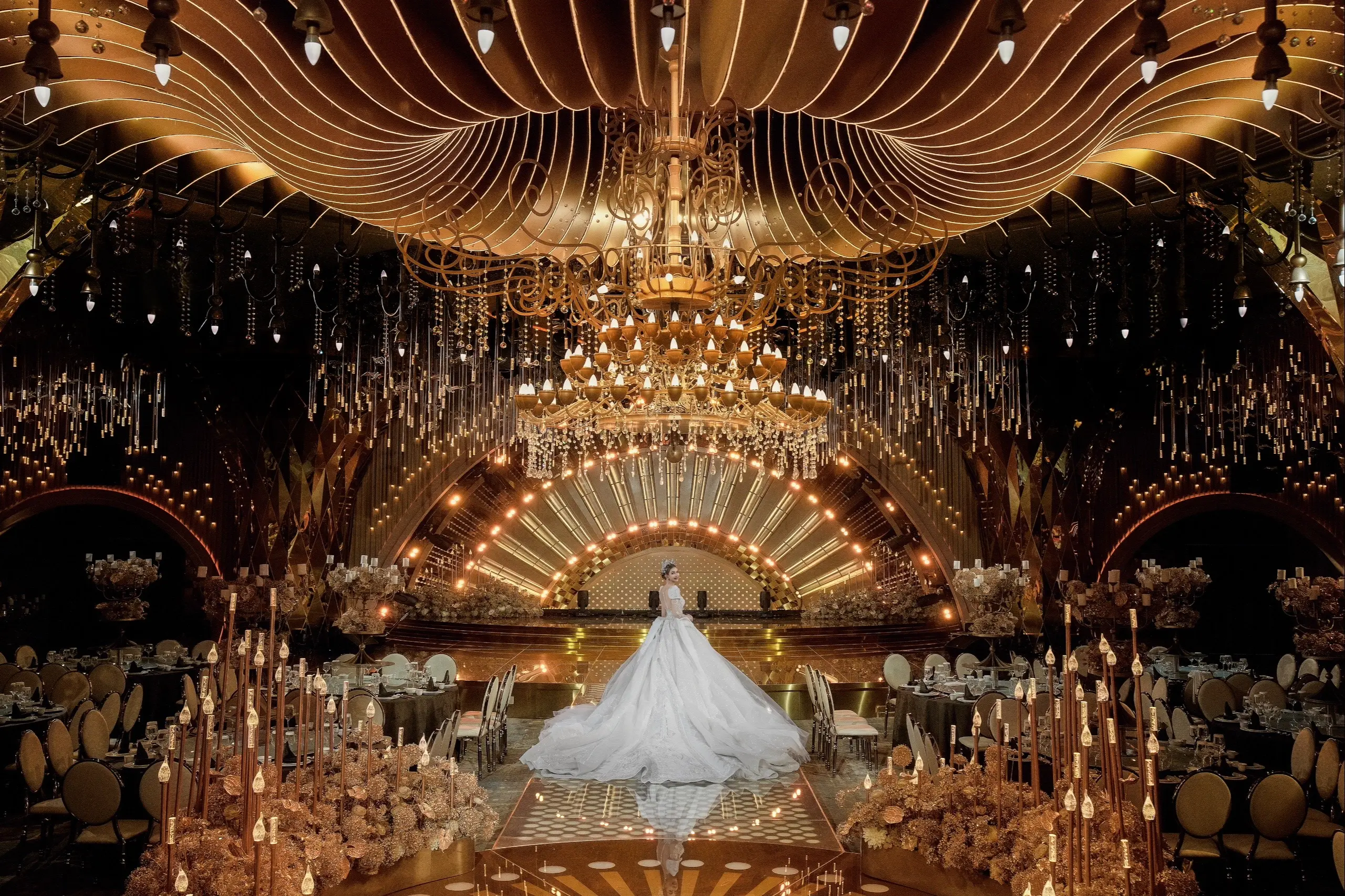 1186osnBMAZVAsxJ2wwWhAiAL1krERABaVNIPPiTb~tplv-dy-aweme-imagesq75