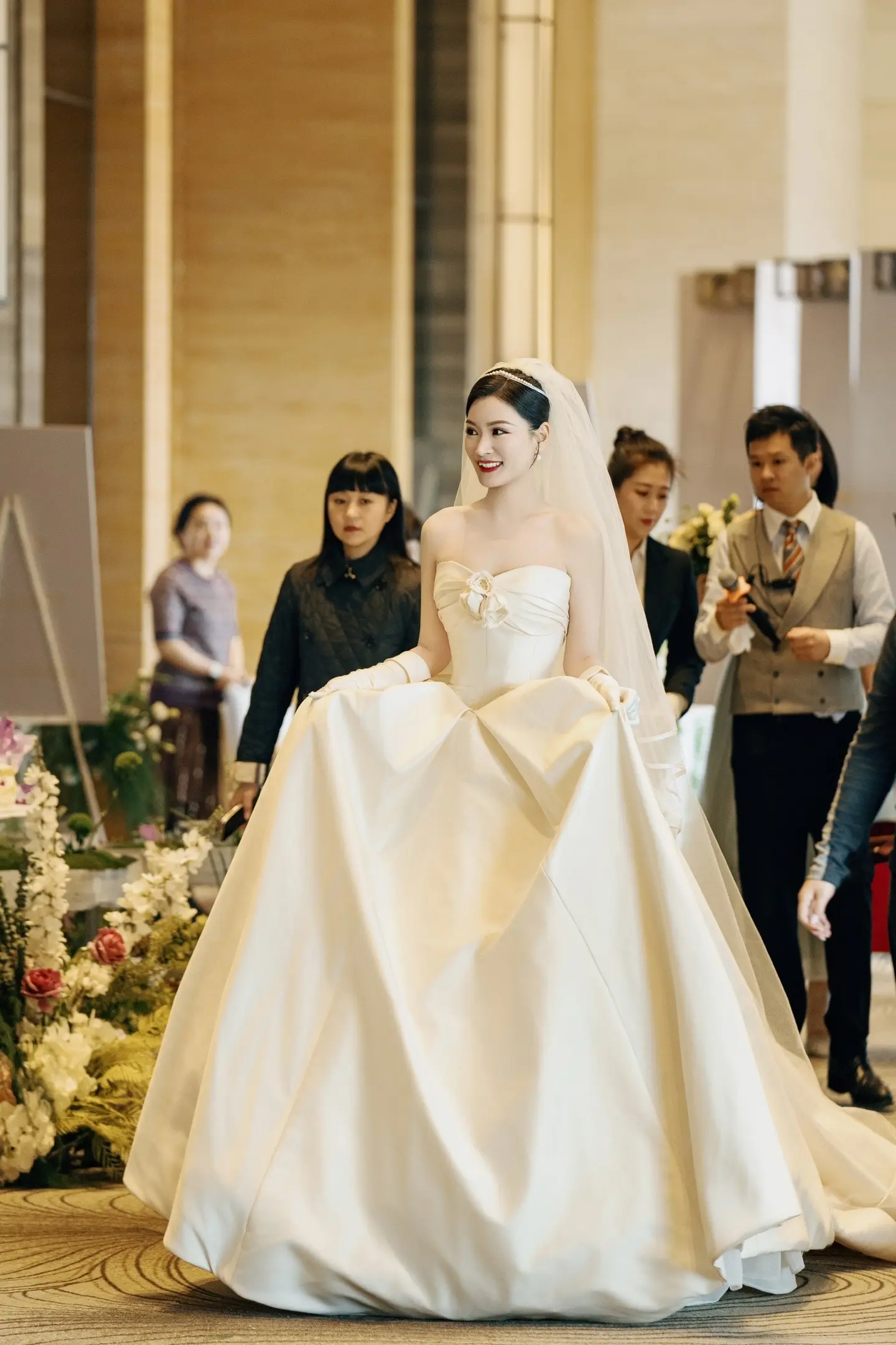 1552oUUZzIdEAnOjAlAjiiLvyIEw03TGADABdAPiQ~tplv-dy-aweme-imagesq75