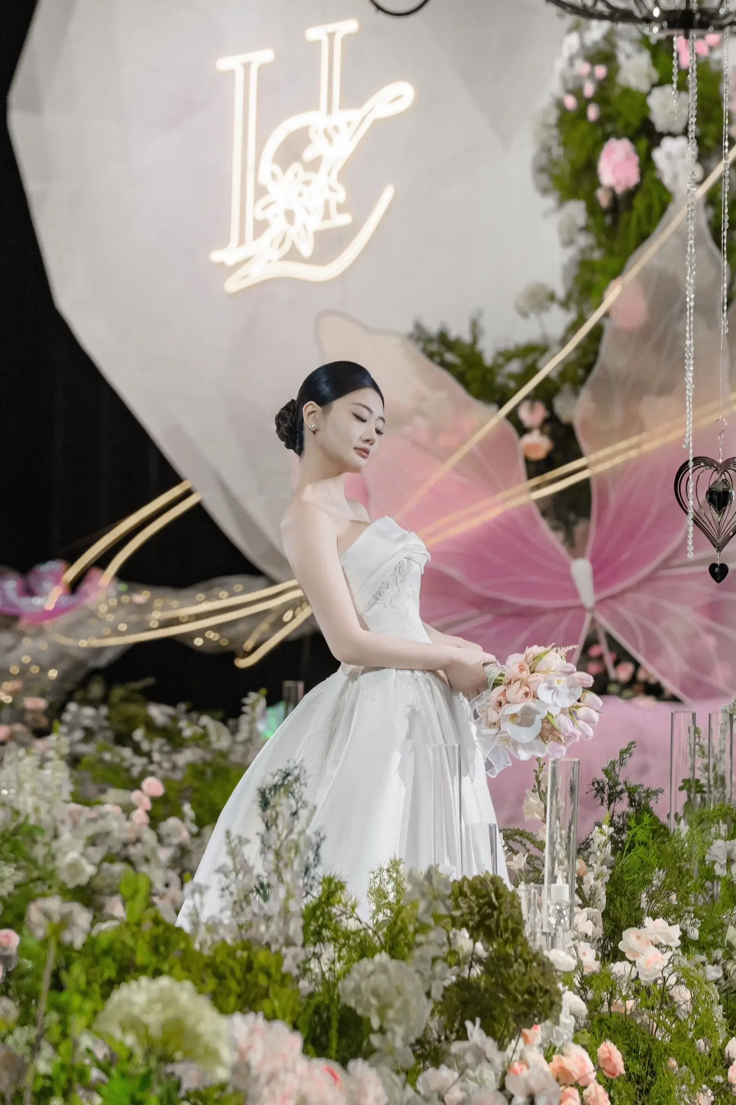 1674oUANAefyGBAOLAaB98IODxIvPEaQv69A3x7frA~tplv-dy-aweme-imagesq75