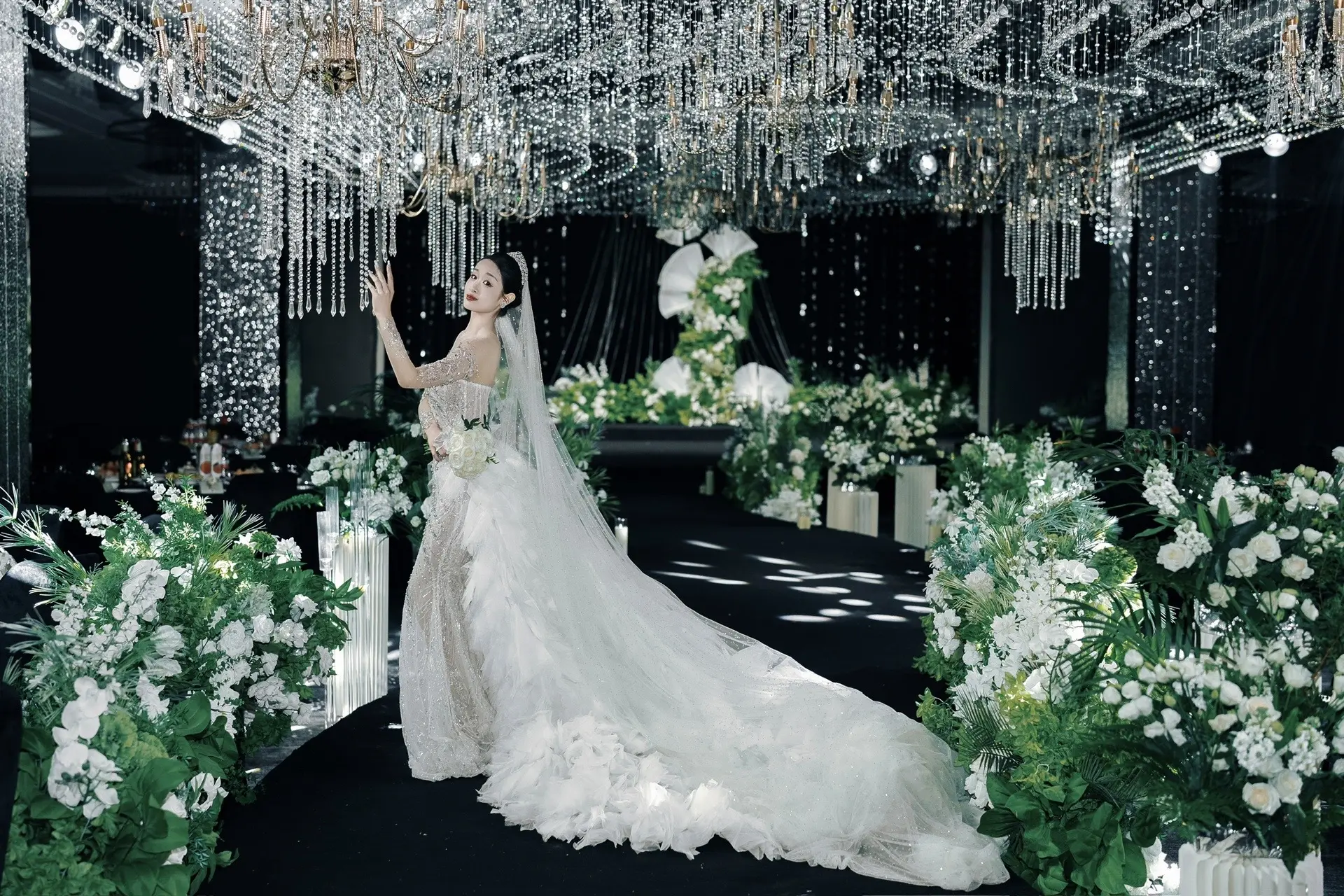 3185owfuHXAb8AIaxKFeAM7NroEisQBGXBAfqrAQyM~tplv-dy-aweme-imagesq75