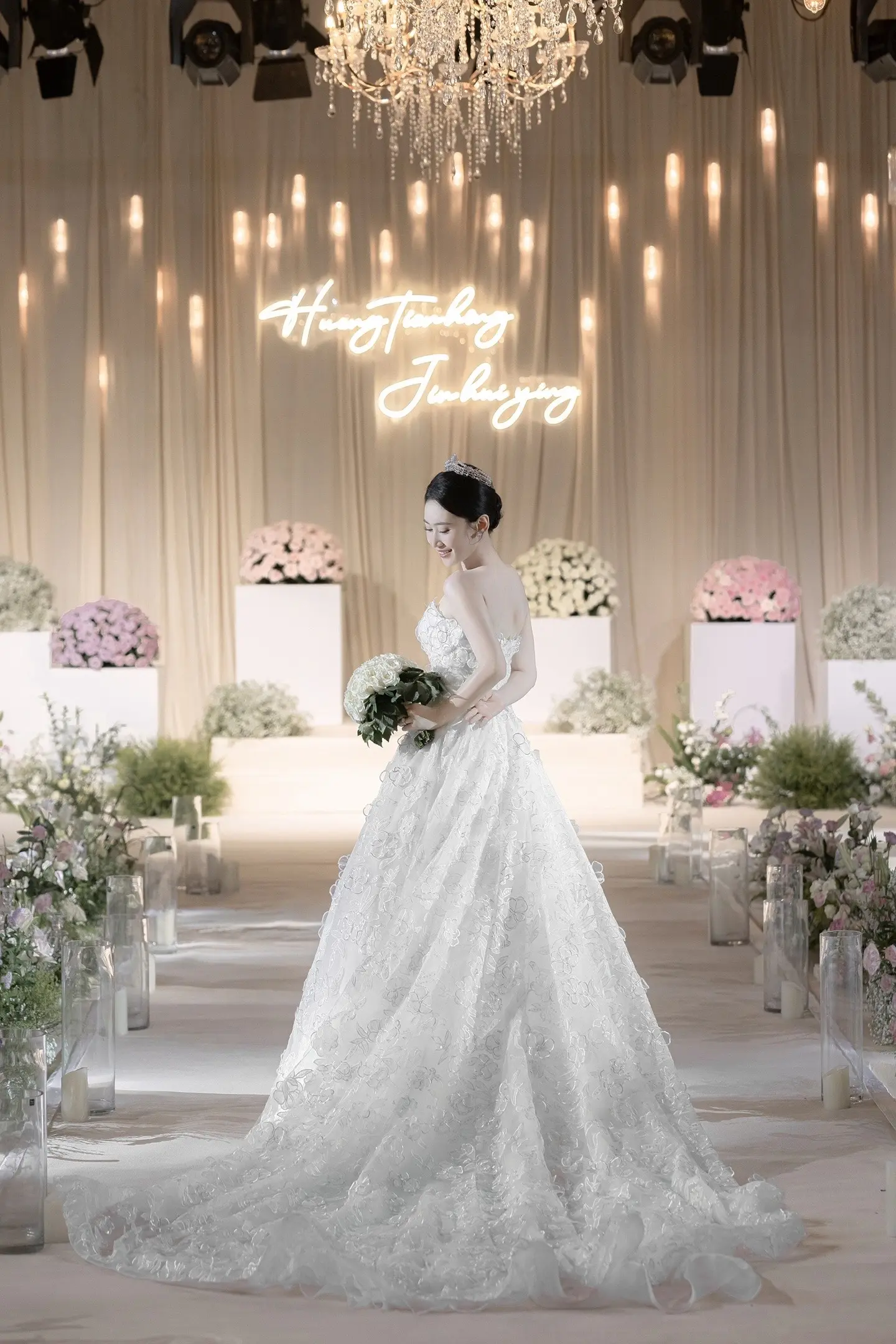 3130owfDQf0zxA72DFAQAbxEAeIMpC5FIUBLasftAF~tplv-dy-aweme-imagesq75