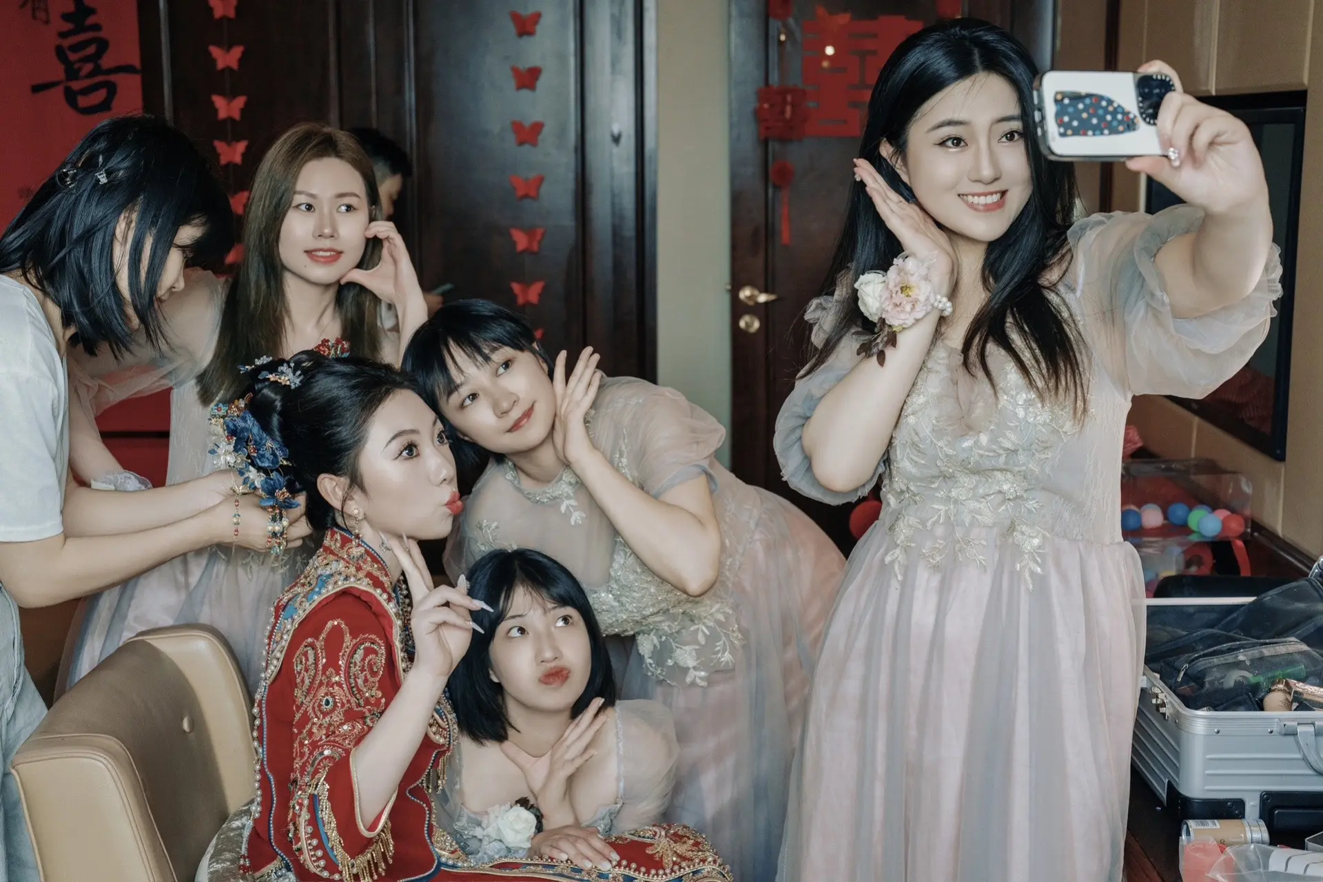 3682oUdmZJgWeEA31AnmAkAoIbEKf2AC2CADPDx9iF~tplv-dy-aweme-imagesq75