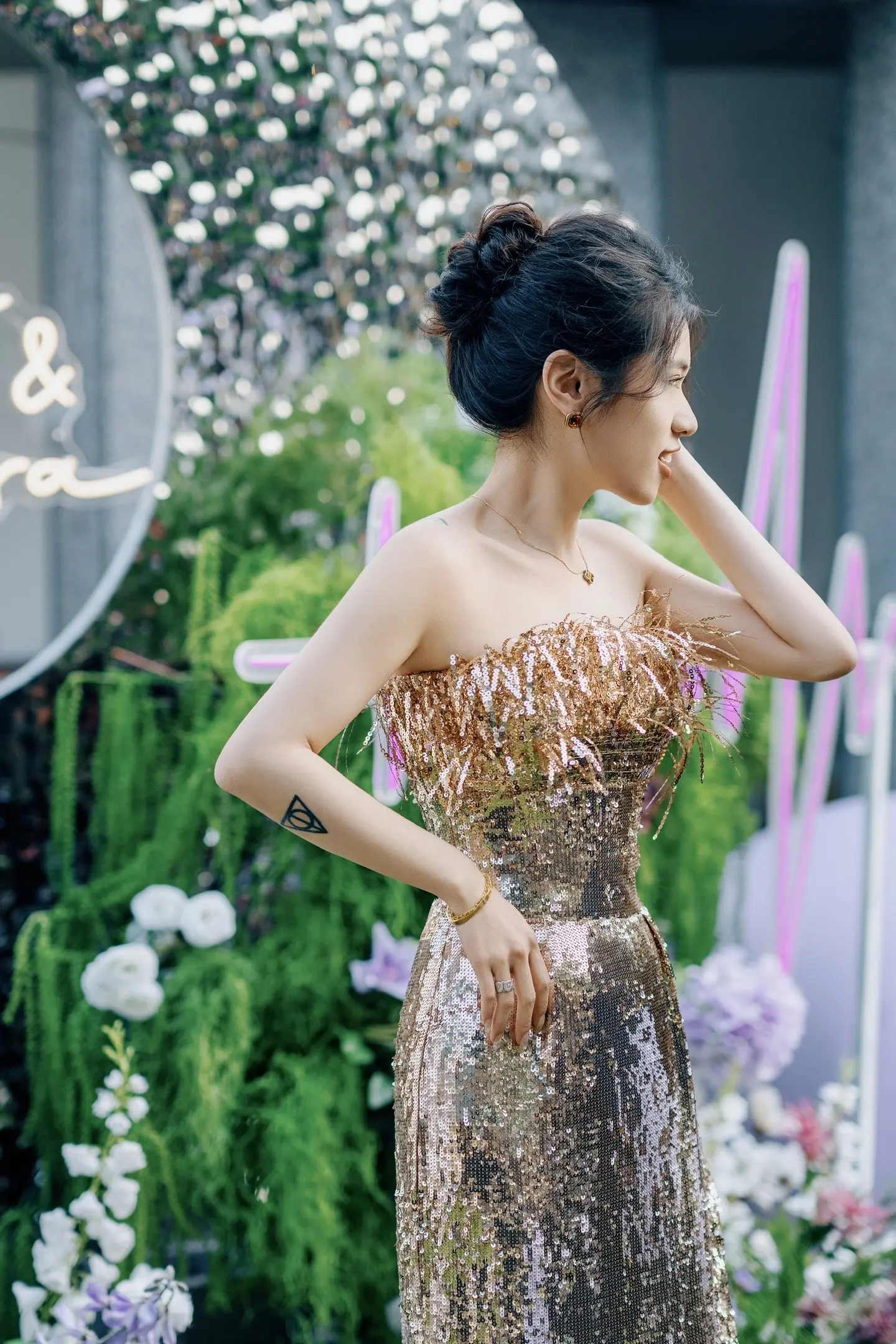 2182ocai2AC0EG9DDjAXdf7Q5IIWmaAEMB9gfAigAA~tplv-dy-aweme-imagesq75