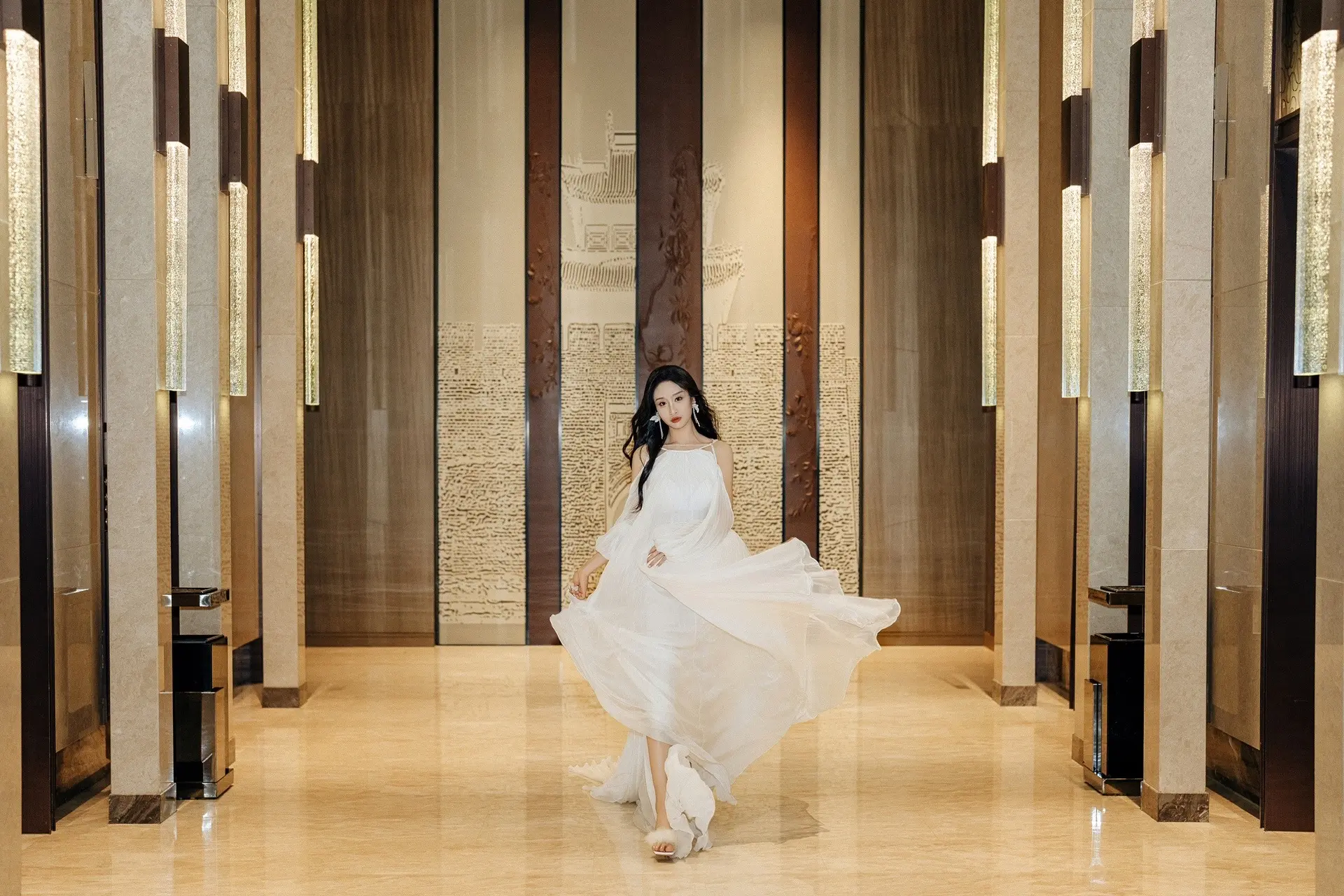 3163oM1CAGffC3imiAA0EkT09WyBgiuAD9AmXktMIA~tplv-dy-aweme-imagesq75