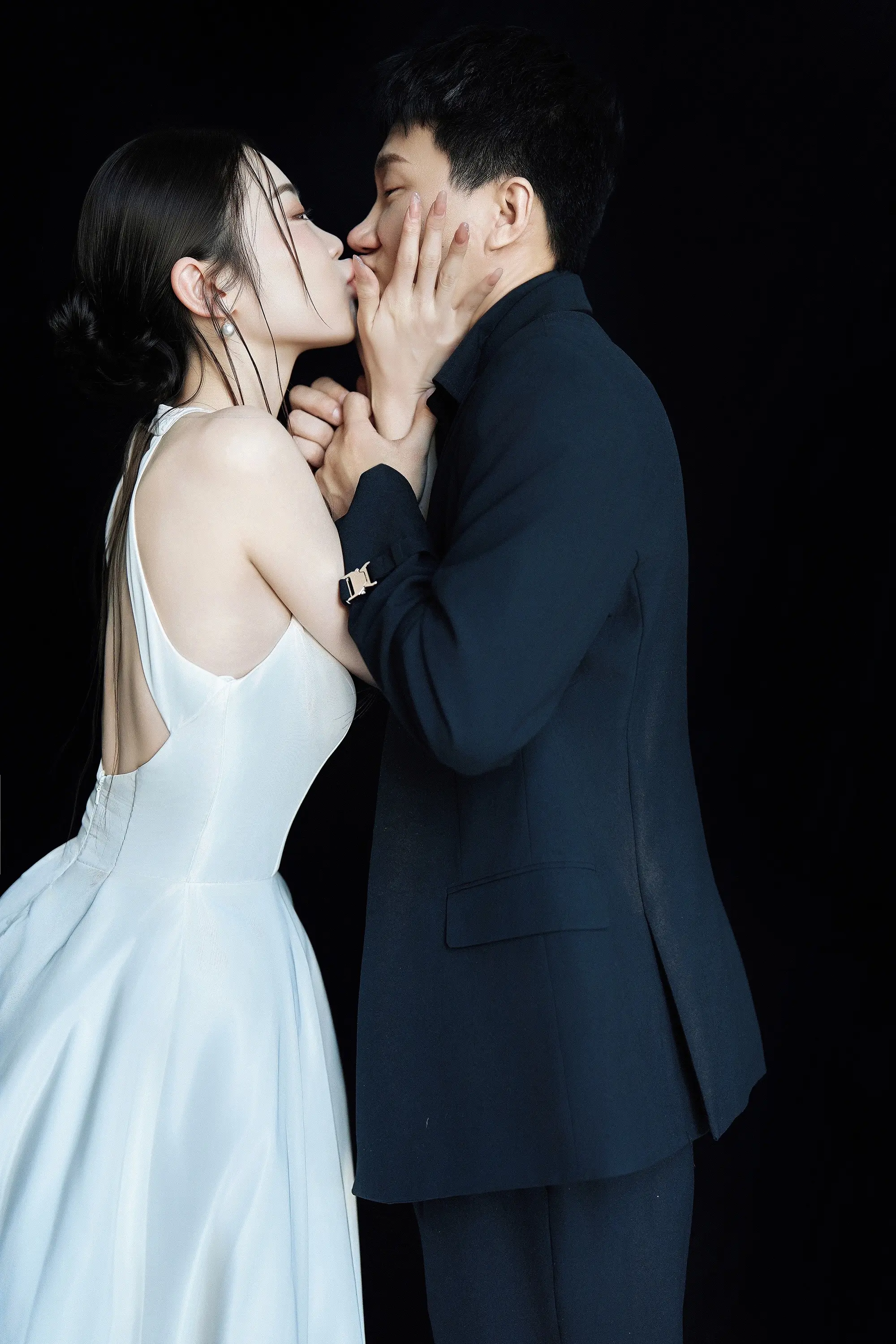 807oEDi6xIA4nALeIFXDB2lyfeBA0GeTJAQqATdN8~tplv-dy-aweme-imagesq75