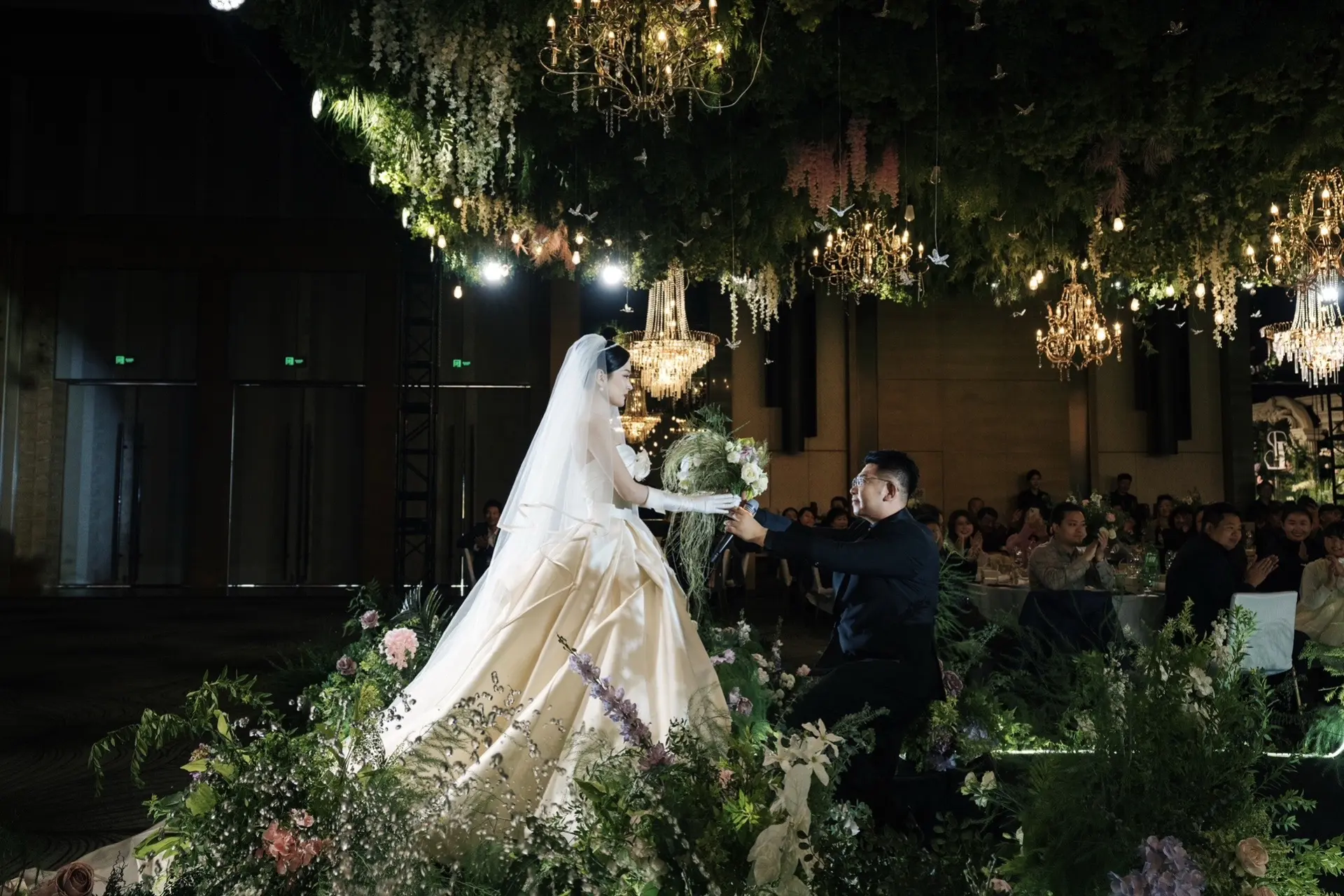 1555oYdDTZiPnUL0EAAG7QOIAljAAAydIljJiB13v~tplv-dy-aweme-imagesq75