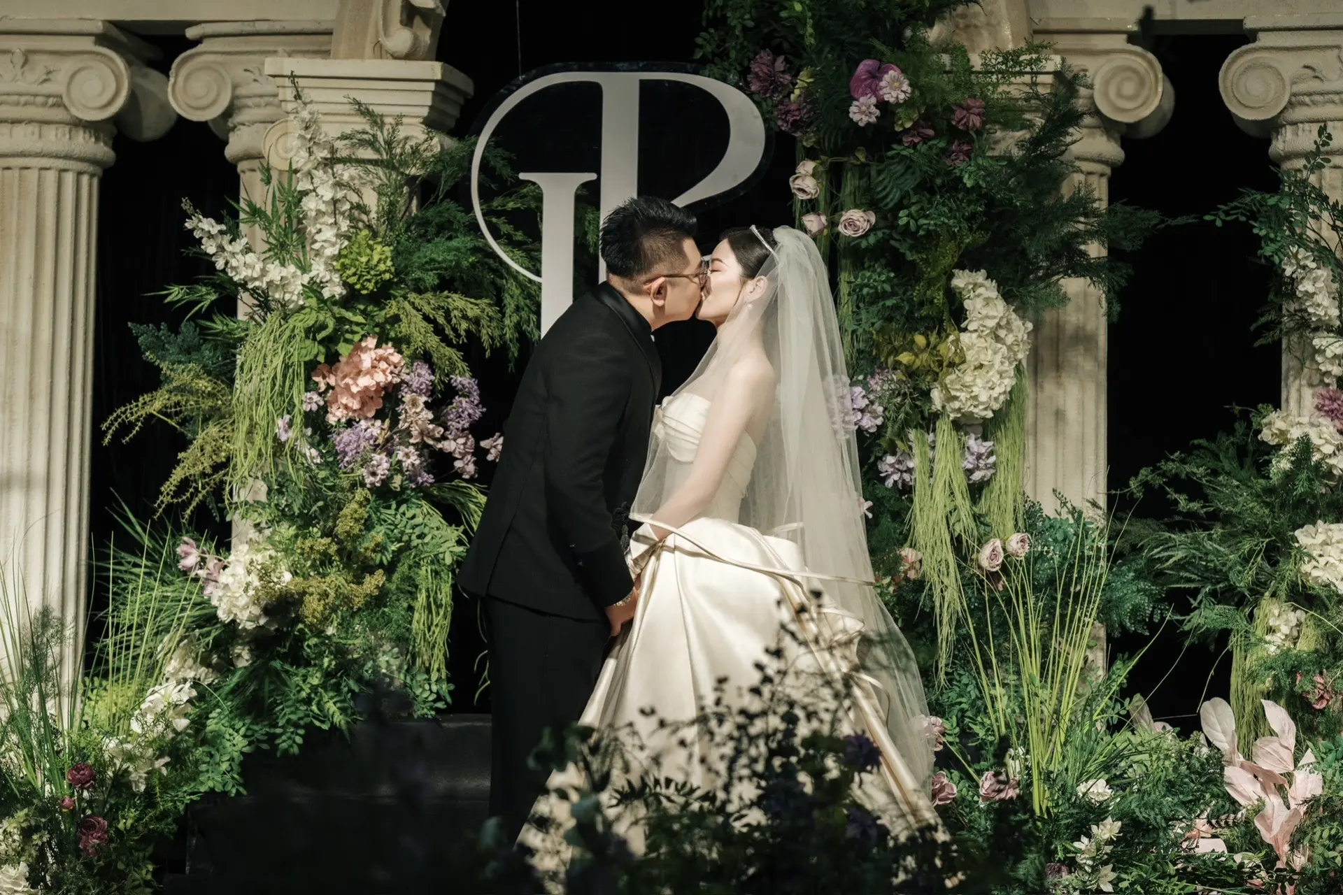 1558o8dAAjgvEiQnlACGzTOilAVIPAZTIAJBPKXy2~tplv-dy-aweme-imagesq75