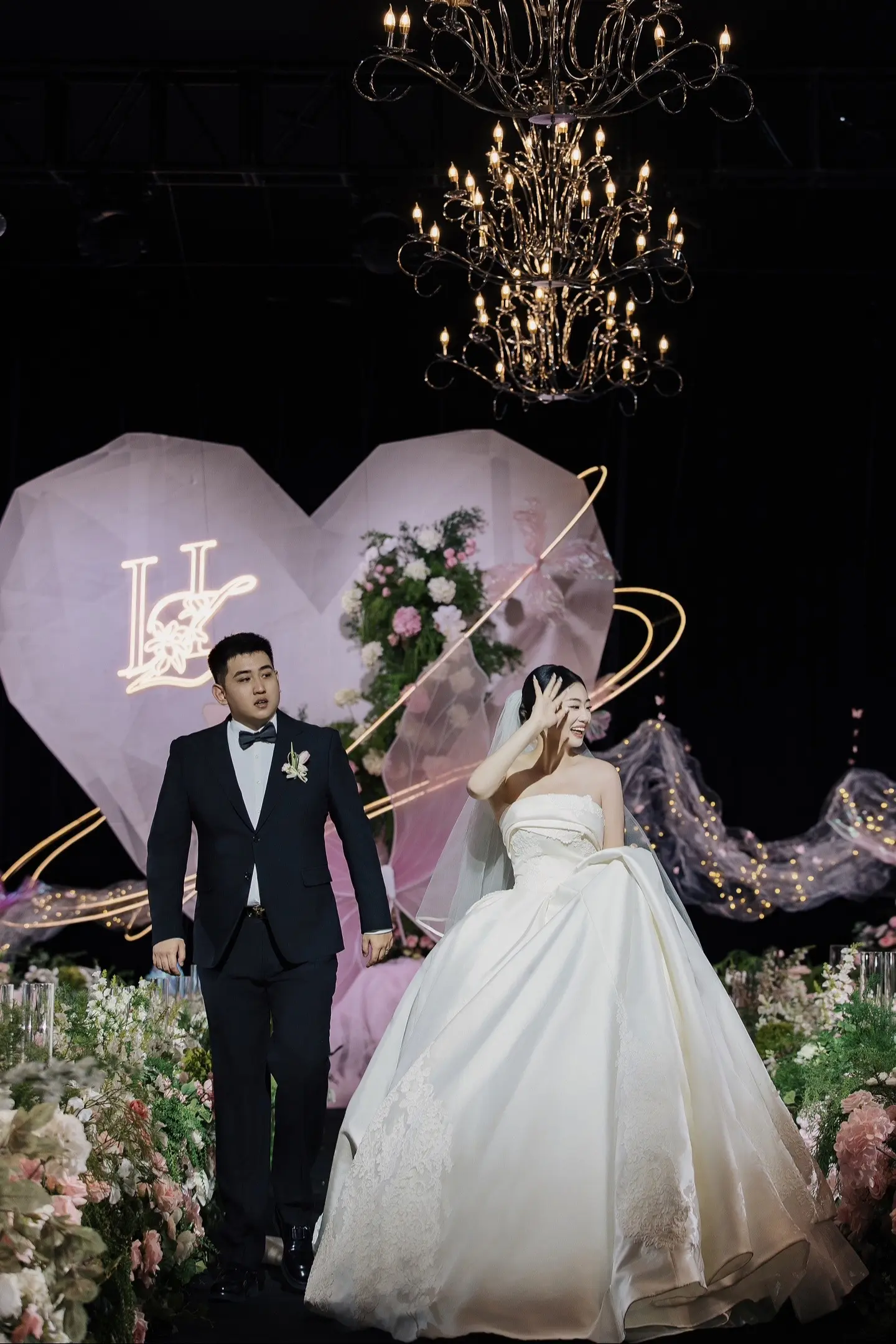 1689oYrOPAMCIBEQAAQW8BAAQLAXeDeFp2esYoN7aH~tplv-dy-aweme-imagesq75