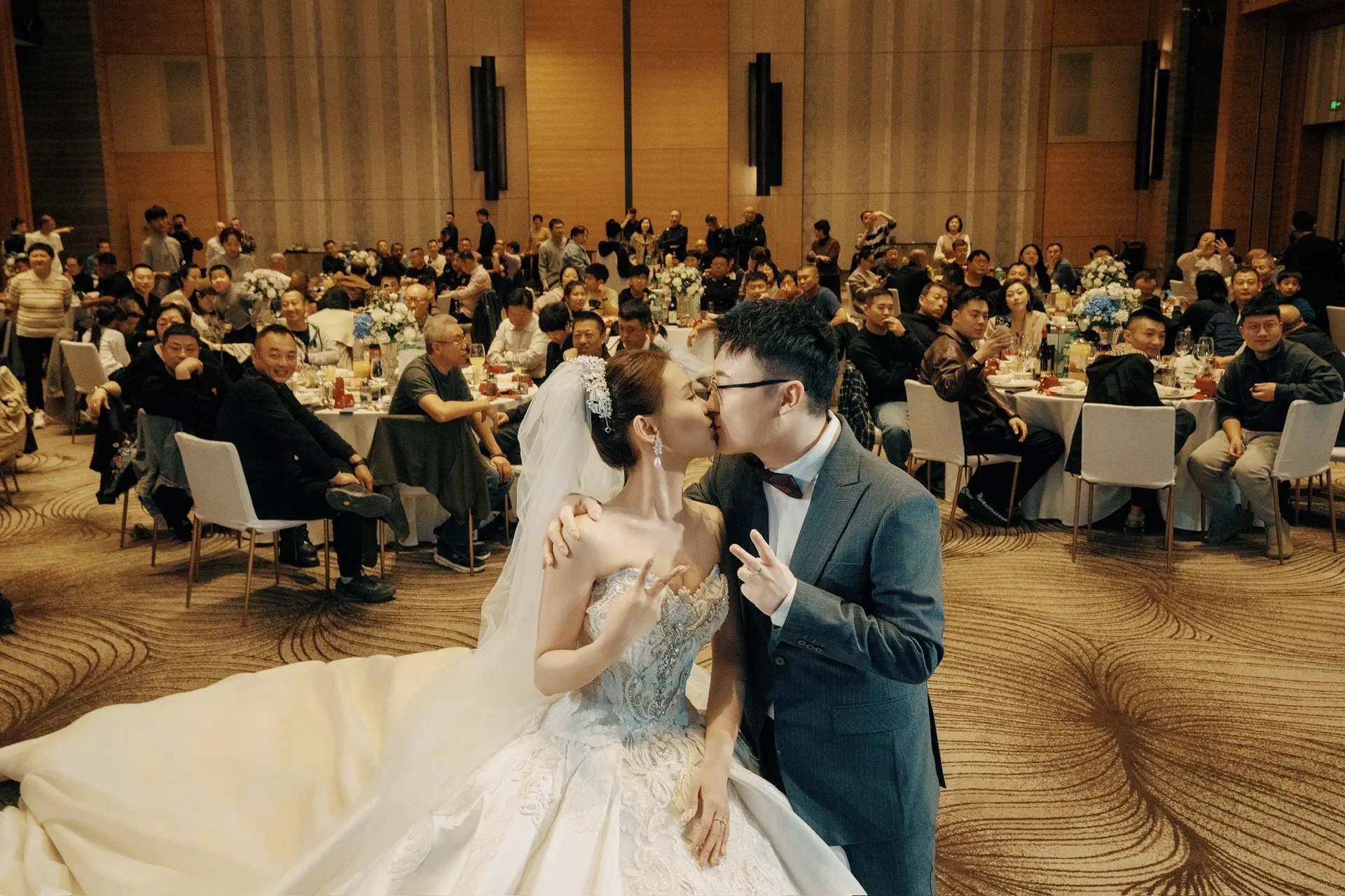 1790oEQwgPAPEGiKQ3EADAo6GCijBYAIYTKAAIZOC~tplv-dy-aweme-imagesq75