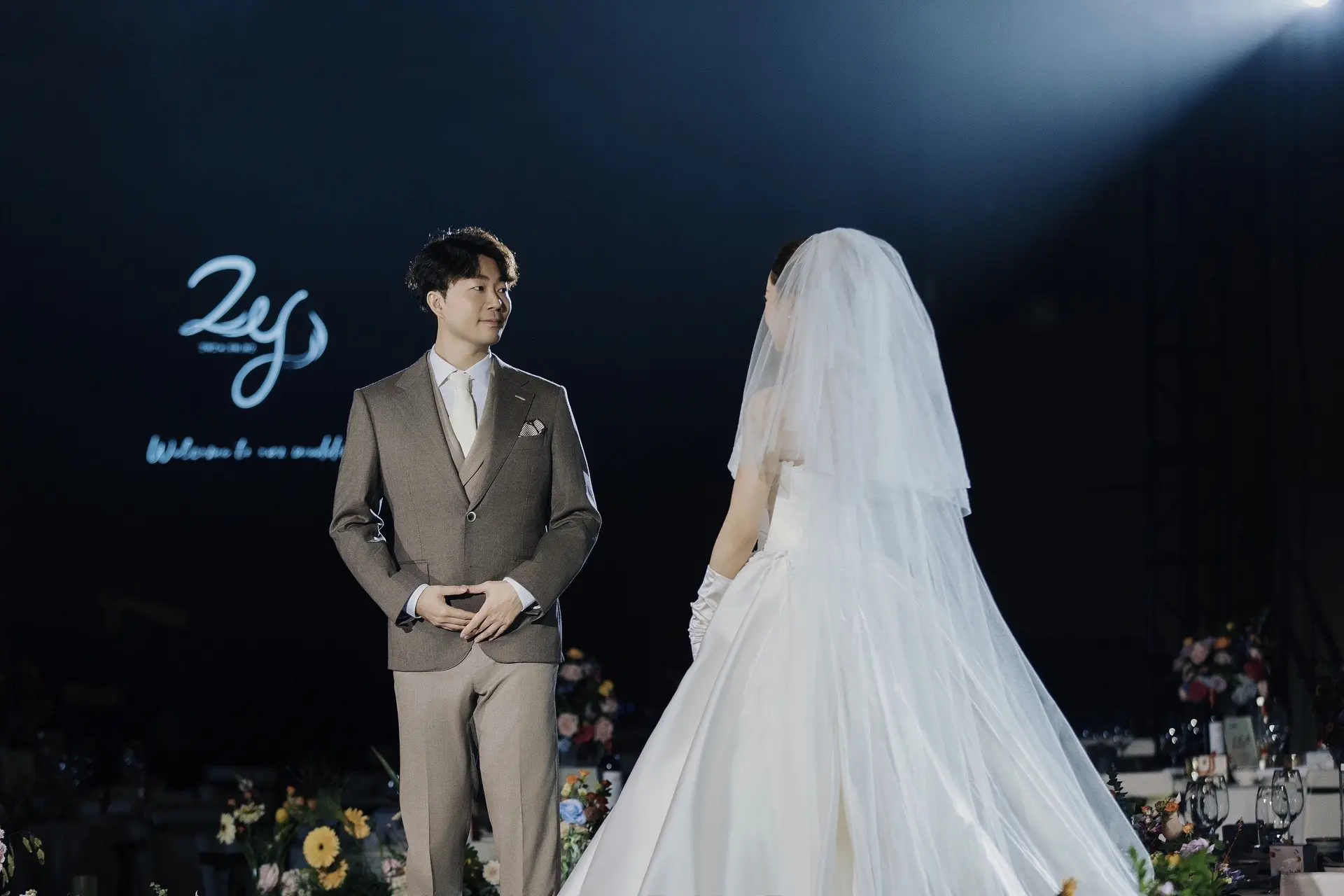 2007oIHIwWvgIFEDMfeIt6oGeCe2oLALAAlAA0rbQO~tplv-dy-aweme-imagesq75